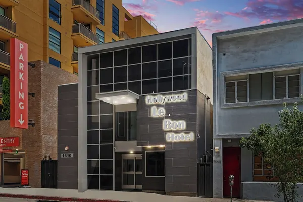 Photo 1 - Le Bon Hotel Hollywood