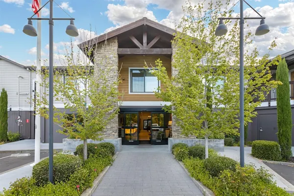 Photo 1 - Best Western Plus Stevenson Manor