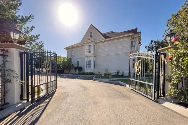 Photo 1 - Chateau Coralini