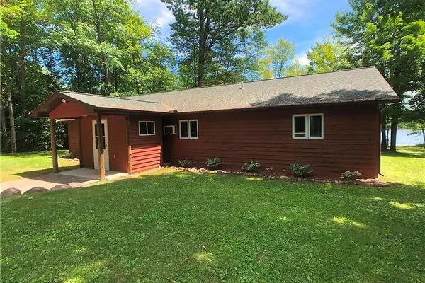 Photo 1 - Chippewa Flowage Lake House