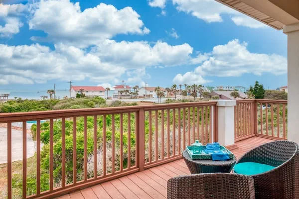 Photo 1 - Tuckers Hideaway at Seagate