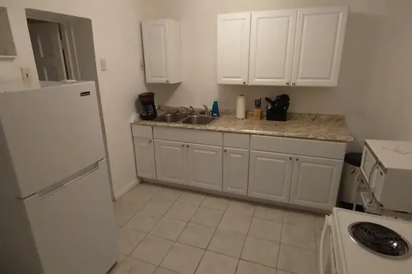 Photo 1 - The Van Zant House