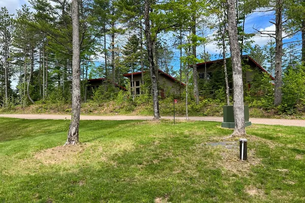 Photo 1 - Cranberry Inn of Mercer