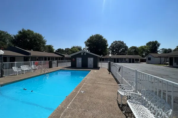 Photo 1 - Yellow Diamond Inn