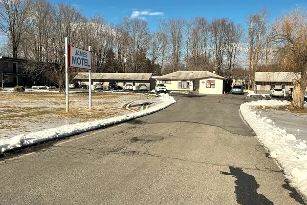 Photo 1 - James Motel