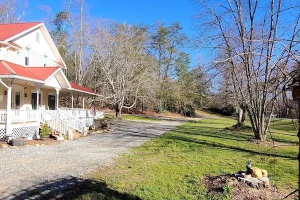 Photo 1 - Misty Mountain Inn