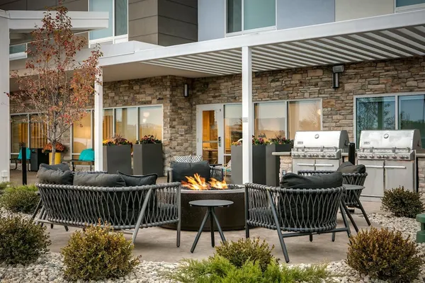 Photo 1 - TownePlace Suites by Marriott Oconomowoc