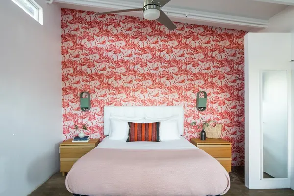 Photo 1 - The Wesley Suite 1 by Avantstay Retro & Spacious Studio w/ Kitchenette ADA Accessible