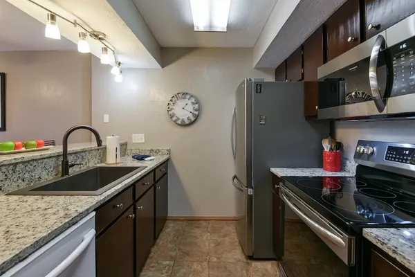 Photo 1 - Matchplay - Resort Amenities W/ Indoor Pool - Comfort Meets Style and Fun!