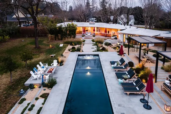 Photo 1 - Marquee By Avantstay Modern Stylish Estate w/ Pool & Entertainers Courtyard