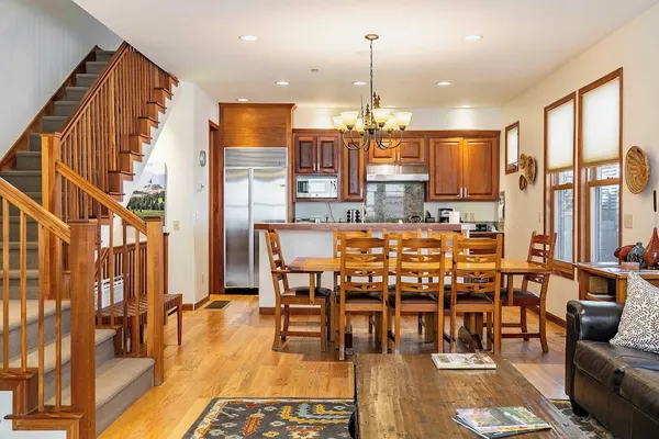 Photo 1 - Pacific Street Townhome 514b by Avantstay Cute Townhouse in the Heart of Telluride!