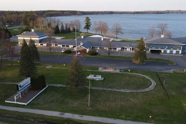 Photo 1 - Lake Cadillac Resort