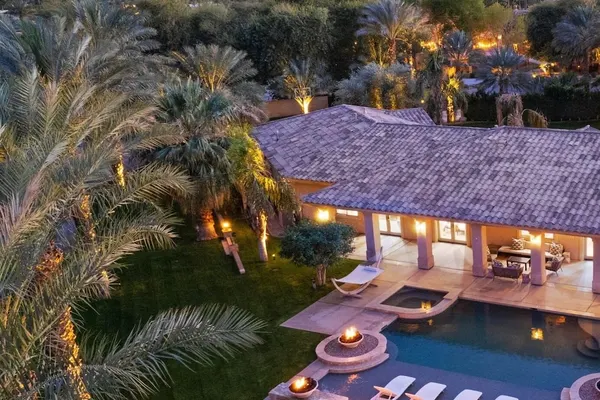 Photo 1 - The Date Palm Estate by Avantstay Luxurious Private Retreat!