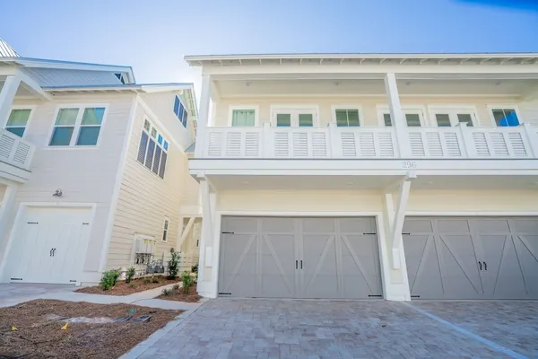 Photo 1 - Absolutely Paradise Ii 3 Bedroom Townhouse by RedAwning