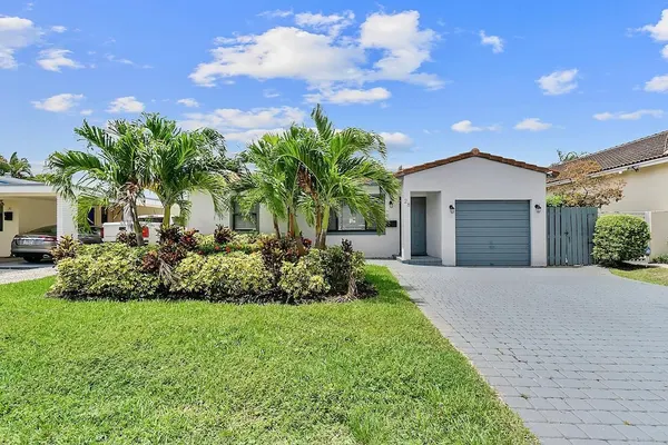 Photo 1 - The Perfect Get Away - Walk to Wilton Drive