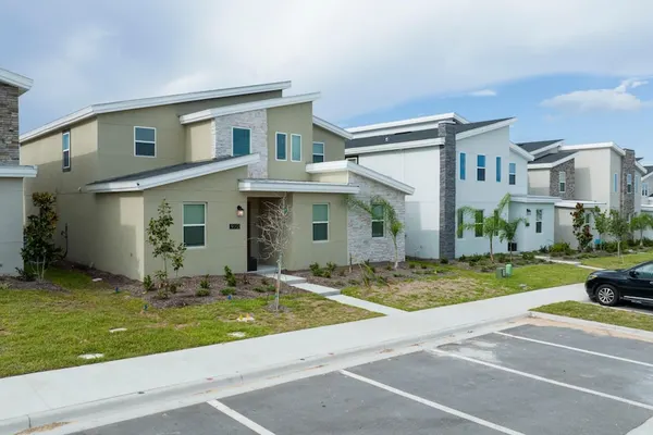 Photo 1 - 9312 SH - Champions Gate - Unique High end 8 Beds