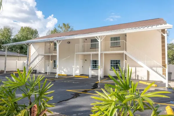 Photo 1 - Saint Joseph Suites Down Town Tampa