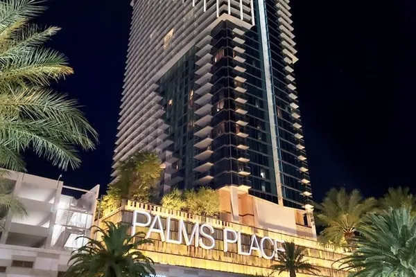 Photo 1 - Palms Place Vacation Suites Collection
