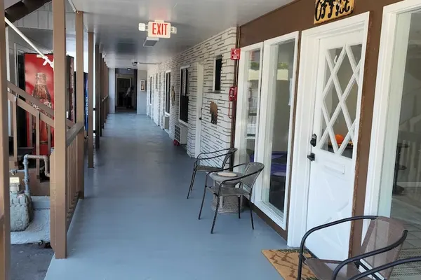 Photo 1 - Ski Mountain Lodge