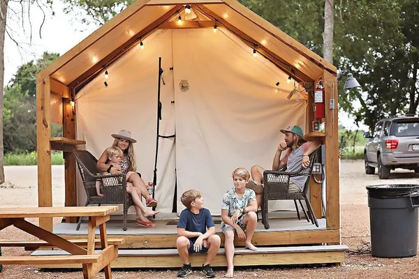 Photo 1 - Son's Rio Cibolo Glamping Cabin A