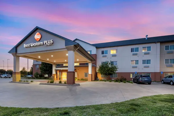 Photo 1 - Best Western Plus Patterson Park Inn