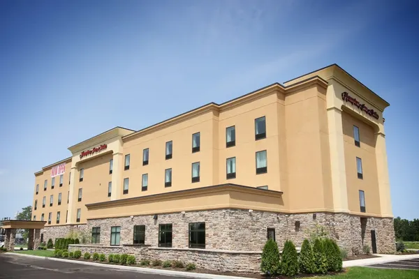 Photo 1 - Hampton Inn & Suites Sandusky/Milan