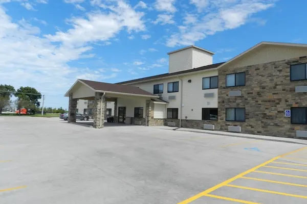 Photo 1 - Cobblestone Inn & Suites – Fort Dodge