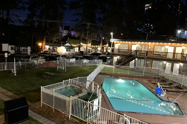 Photo 1 - Alpine Inn and Spa