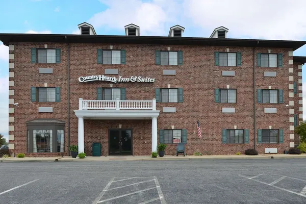 Photo 1 - Country Hearth Inn & Suites Edwardsville St. Louis