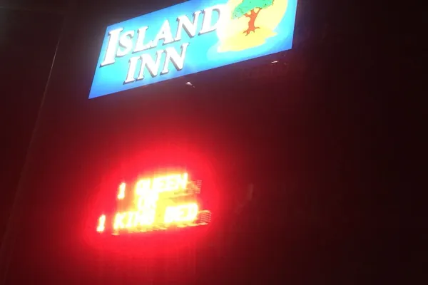 Photo 1 - Island Inn