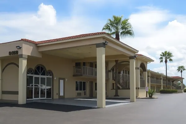 Photo 1 - Serena Inn
