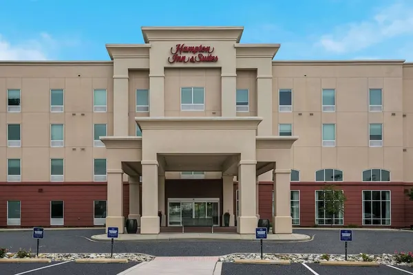 Photo 1 - Hampton Inn & Suites Wilmington Christiana