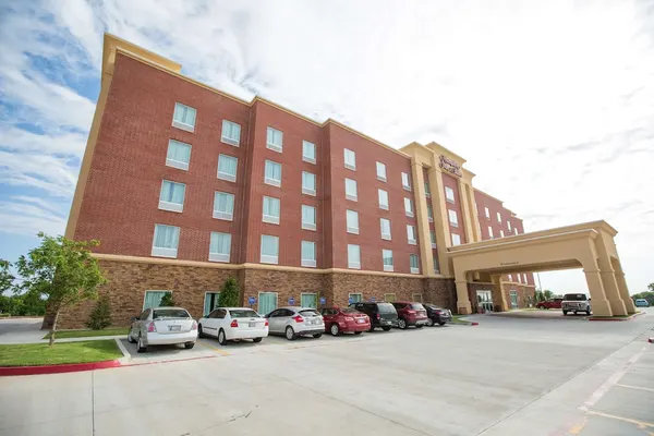 Photo 1 - Hampton Inn & Suites Oklahoma City Airport