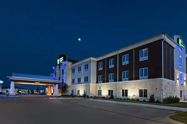 Photo 1 - Holiday Inn Express & Suites Killeen - Fort Hood Area, an IHG Hotel