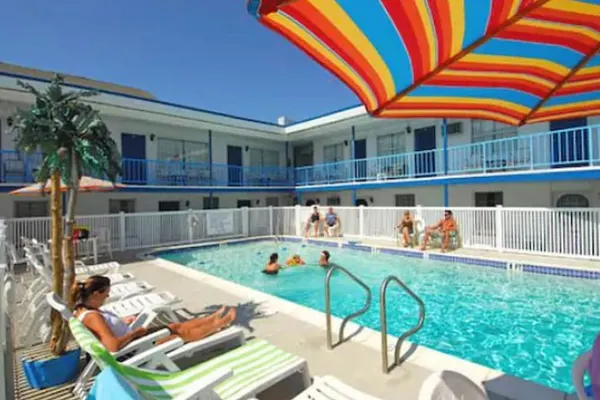Photo 1 - White Caps Motel