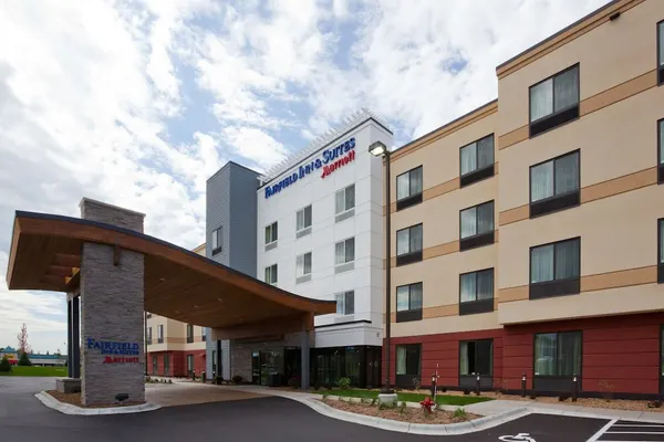 Photo 1 - Fairfield Inn & Suites by Marriott St. Paul Northeast