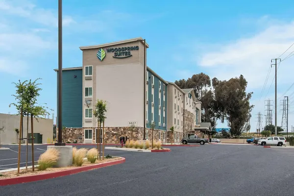 Photo 1 - WoodSpring Suites Bellflower - Los Angeles