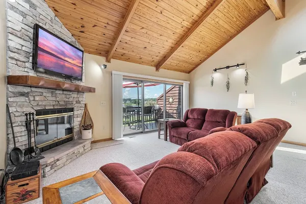 Photo 1 - Sunset Chalet