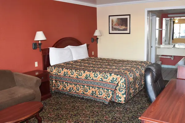 Photo 1 - Dynasty Suites Santa Fe Springs
