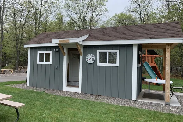 Photo 1 - Deerwood Resort - Pine Bluff Cottage 4