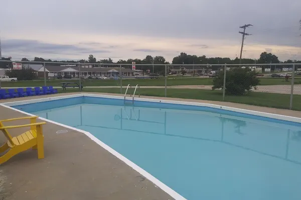 Photo 1 - Western Hills Motel