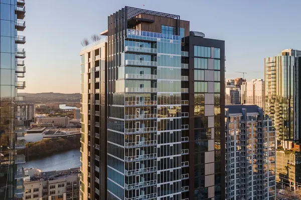 Photo 1 - 24th floor condo on Rainey St by Locale