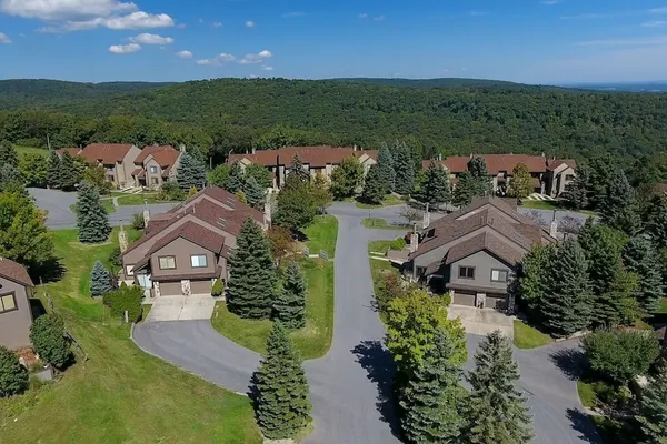 Photo 1 - Seven Springs 1 Bedroom Premium Condo, Ski In/Ski Out by RedAwning - Save 10% on 3 Nights, 15% on 5 Nights!