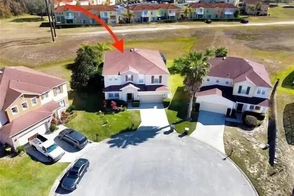Photo 1 - Florida Tradition 5 Bedroom Home by RedAwning