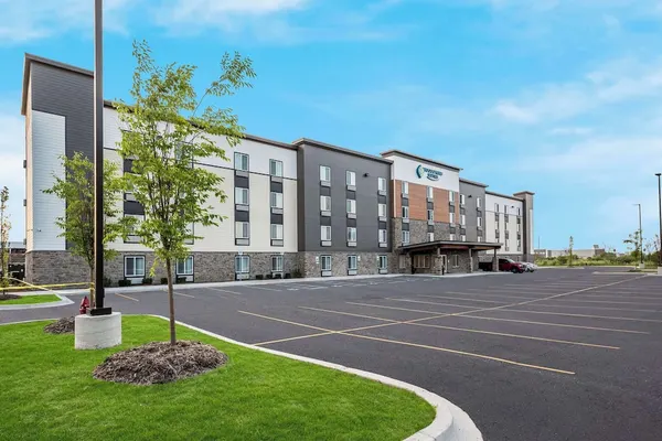 Photo 1 - Woodspring Suites Wixom - Novi