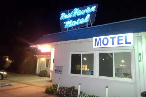 Photo 1 - Rest Haven Motel