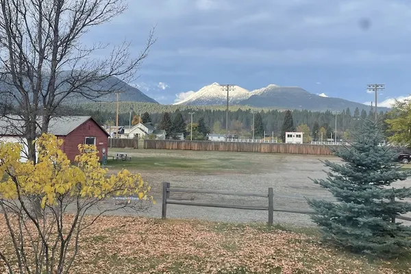 Photo 1 - Travellers Rest Cabins and RV Park