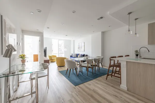 Photo 1 - Sun-kissed 3BR Loft With Patio Minutes to NYC