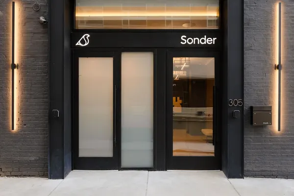 Photo 1 - Sonder Onyx