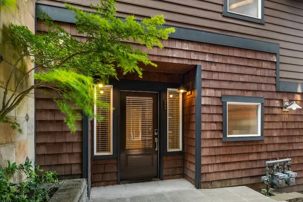 Photo 1 - Seattle Vacation Home - The Port